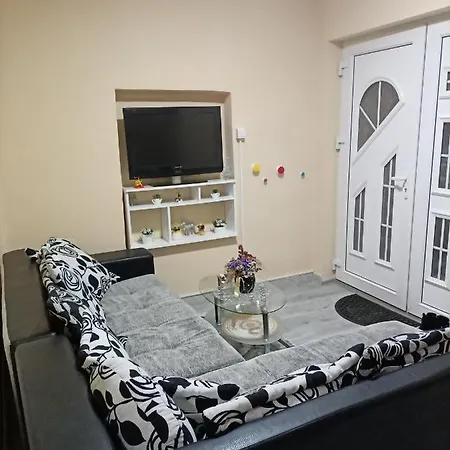 Apartment Kika 1
