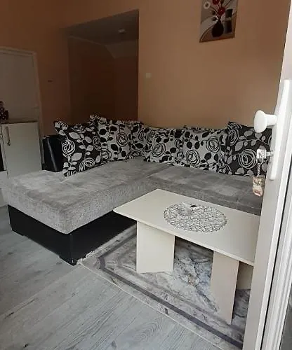 Kika 1 Apartment Valjevo